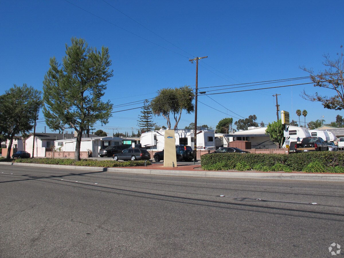 Photo - Fairhaven Trailer Park Apartments