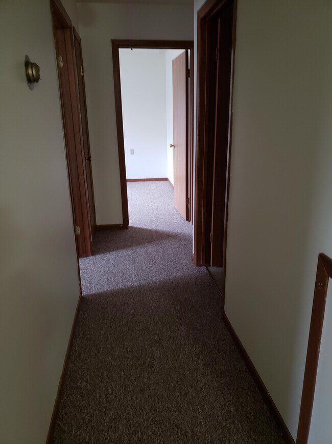 Photo - Sunrise Apartments