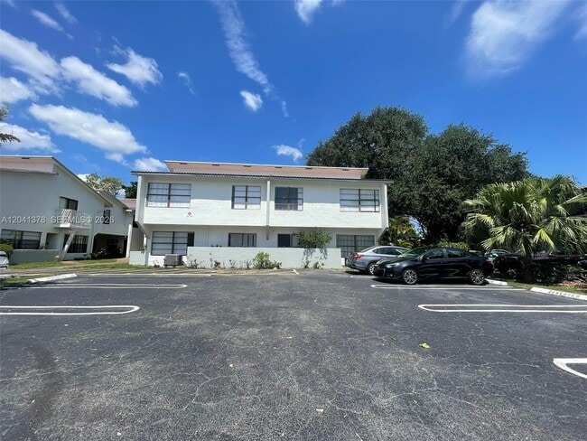 Photo - 2580 Coral Springs Dr