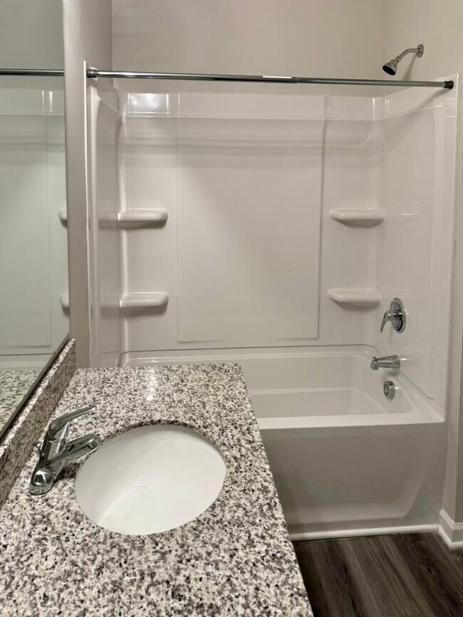 Photo - Rocky River Apartments