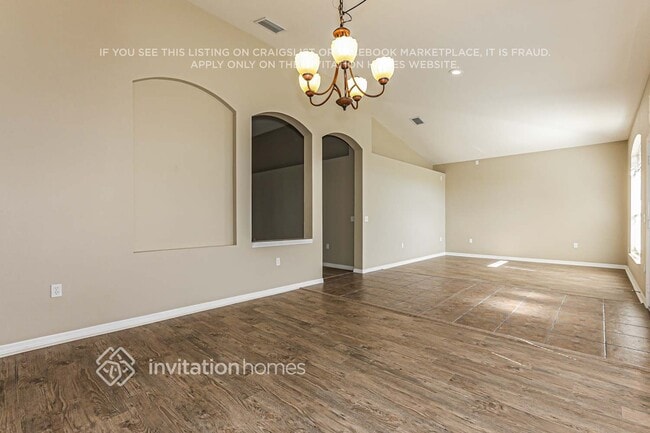 2313 Nesslewood Dr
