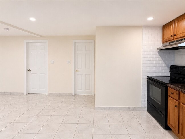 Photo - 43 Witherbee Ave Unit #F