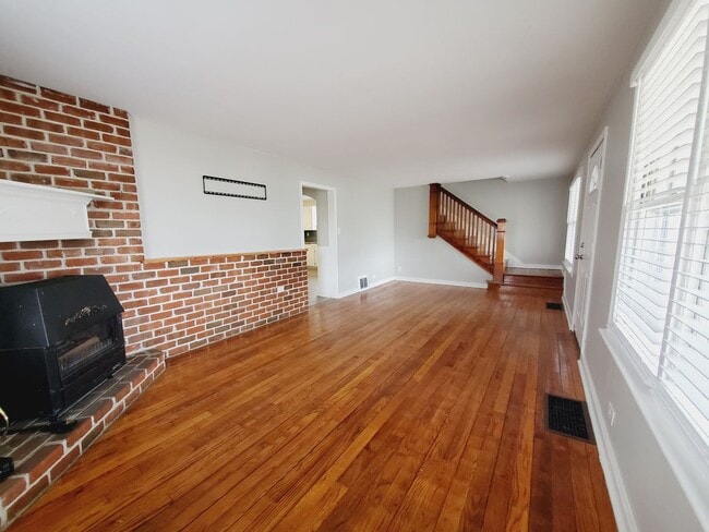 Photo - Single Family 3 Bedroom Home For Rent in Emmaus