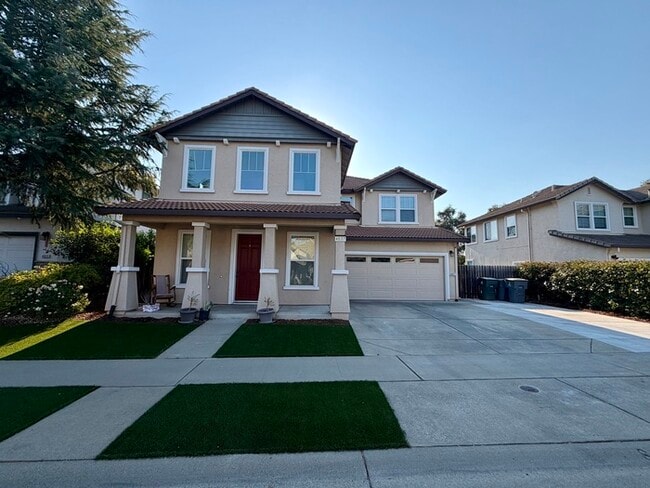 Building Photo - Beautiful 4-Bedroom Home in Desirable Loomis!