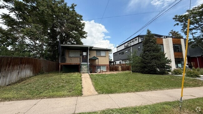 Building Photo - 41st2323 Unit 2325 Rental