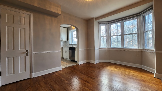 Photo - 7752 Kingsbury Blvd Unidad West