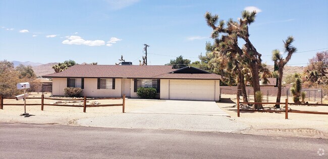 Building Photo - Coming soon! 3 Bedroom 2 Bath Home in Yucc...