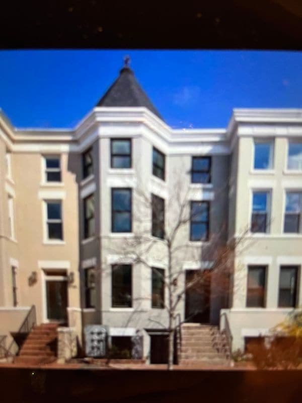 Photo - 1753 Willard St NW Unidad 1