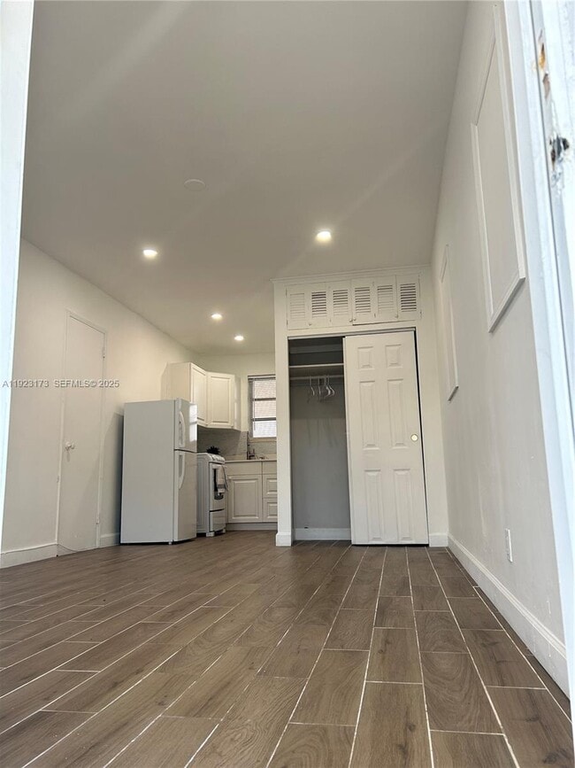 Photo - 1019 NE 17th Terrace Unit 3