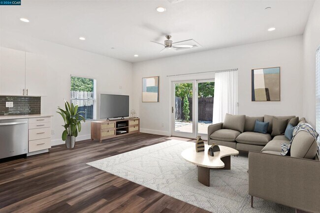 Photo - 536 S 37th St