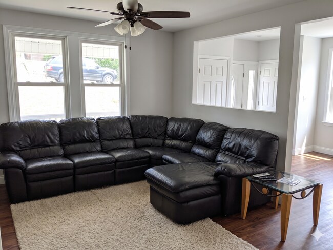 Photo - Luxury Rental - South Side