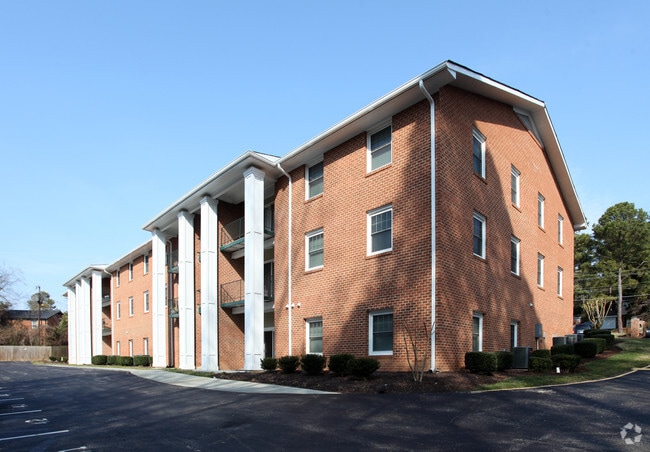 Brickettwood Glyn - Brickettwood Apartments