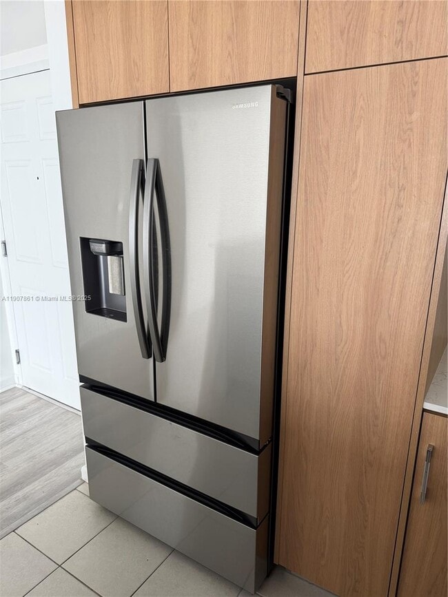 Photo - 140 S Dixie Hwy Unit 807