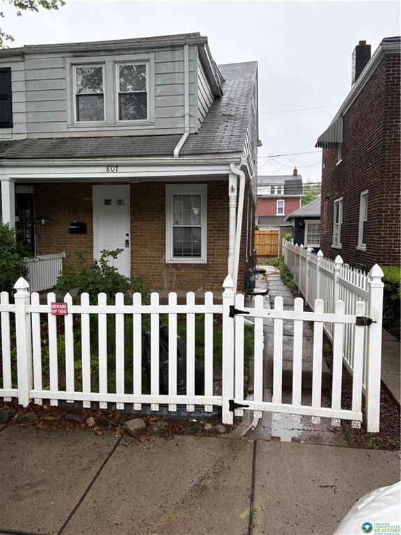 Photo - 807 Dellwood St Townhome