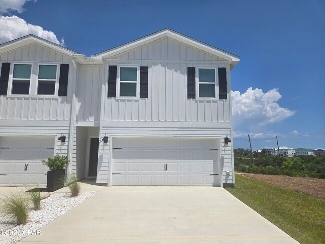 Building Photo - 321 Salt Crk Ln Rental