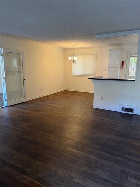 Photo - 2961 Parkridge Dr NE