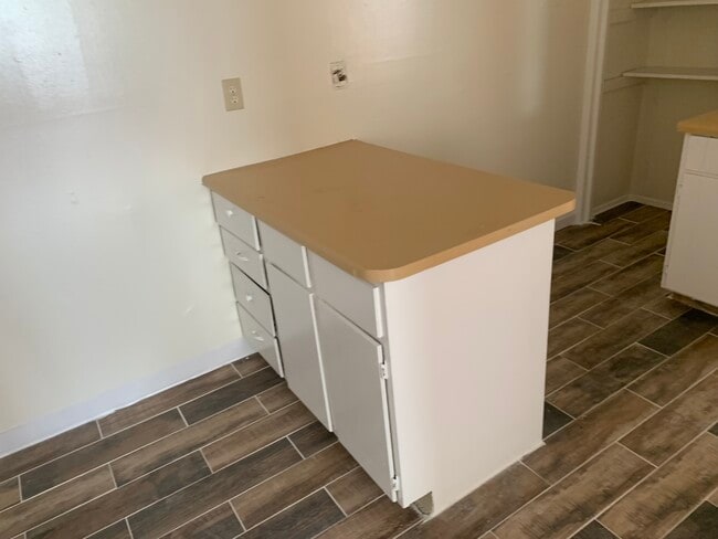 Woodbank Apartments