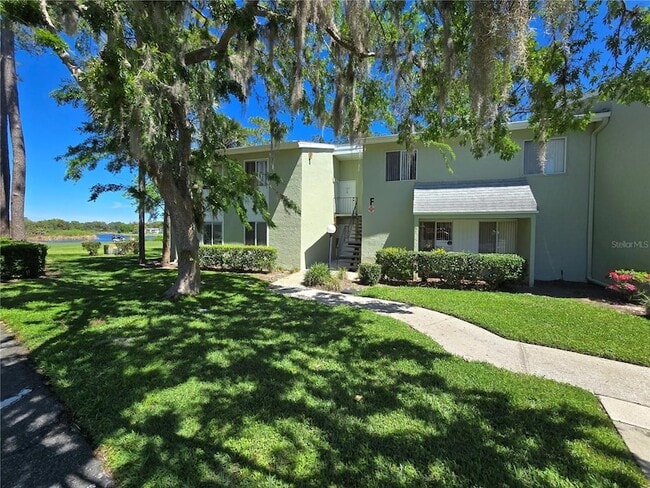 Photo - 582 Fairways Cir Unidad A