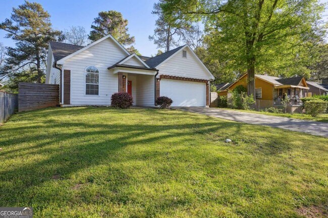 Photo - 2061 Tiger Flowers Dr NW