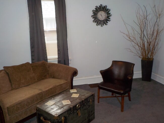 Photo - 810 Michigan Ave Unidad duplex Rental