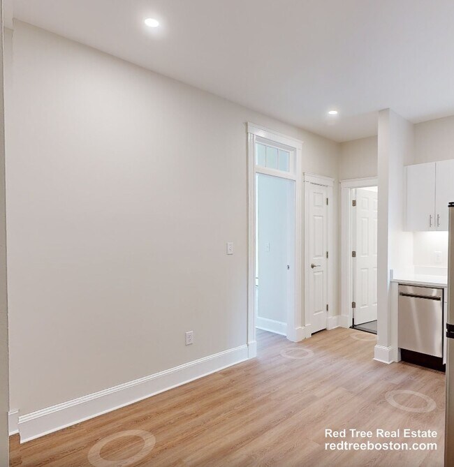 Photo - 833 Beacon St Unit 206