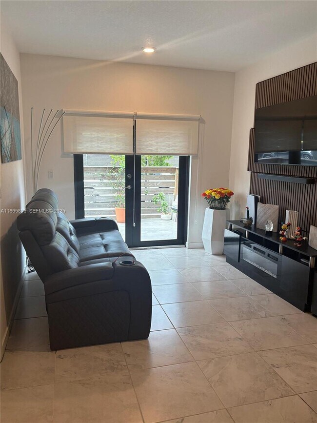 Photo - 13360 Tropical Ave