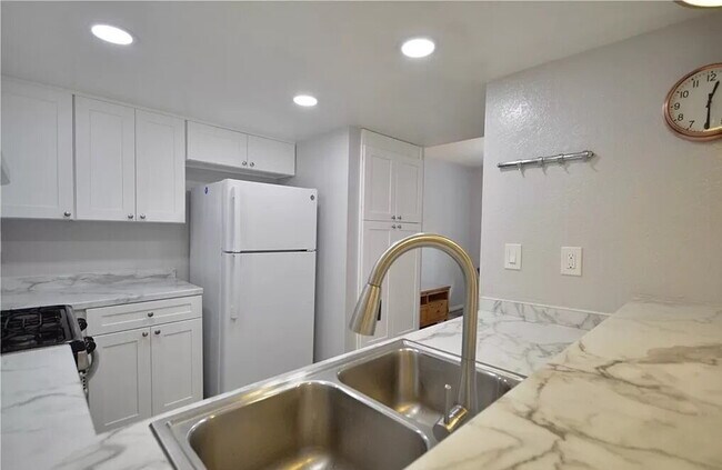 Sophisticated Space Designed for Comfort