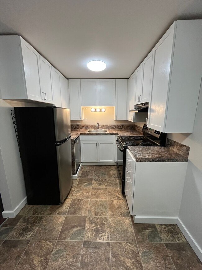 Photo - Twin Court - Ballard - Renovated Unit