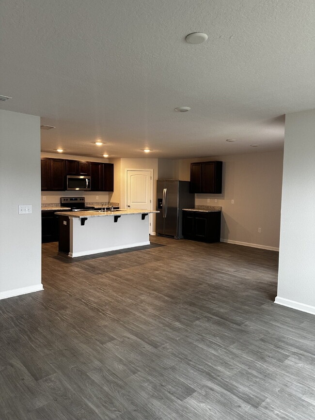 Photo - 537 Albert Meadow Ln