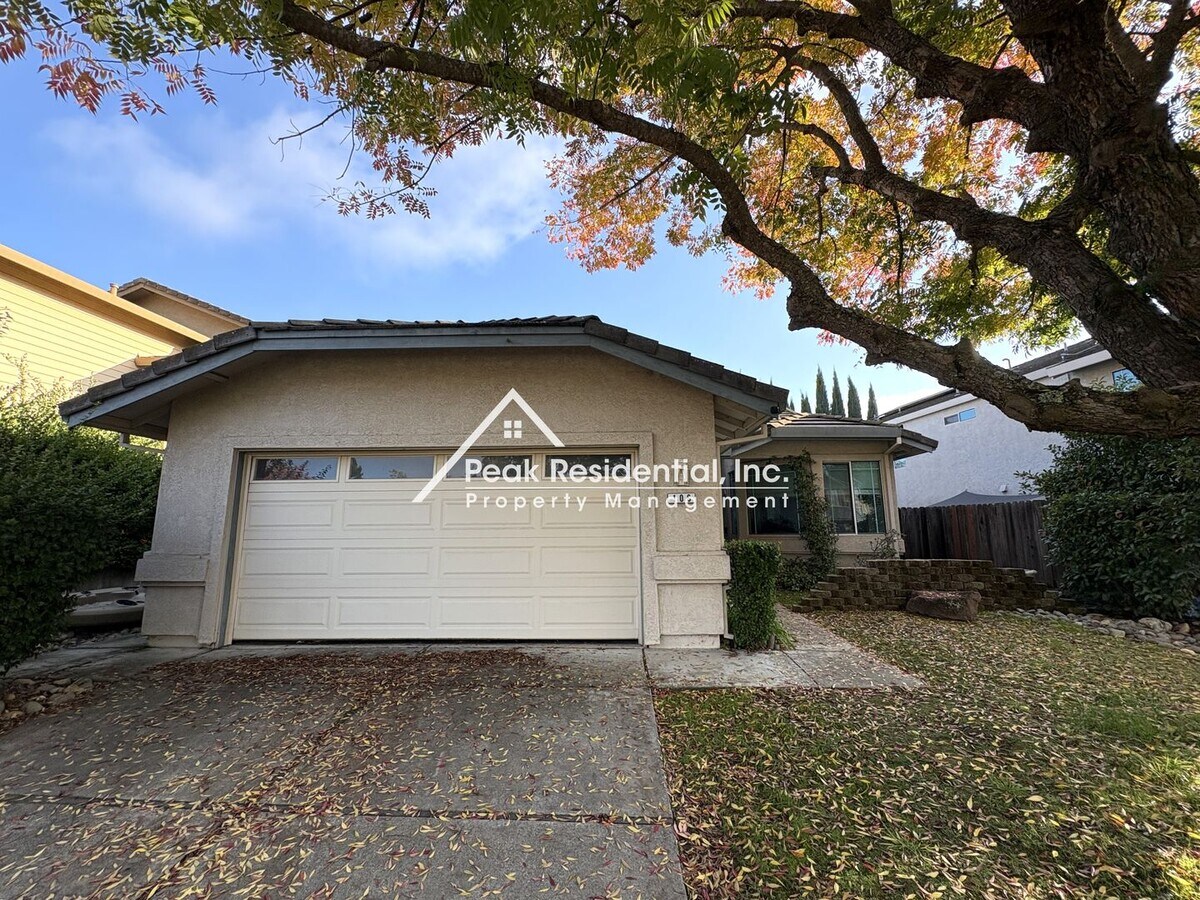 Photo - Charming 3 bedroom 2 bath home in Folsom!