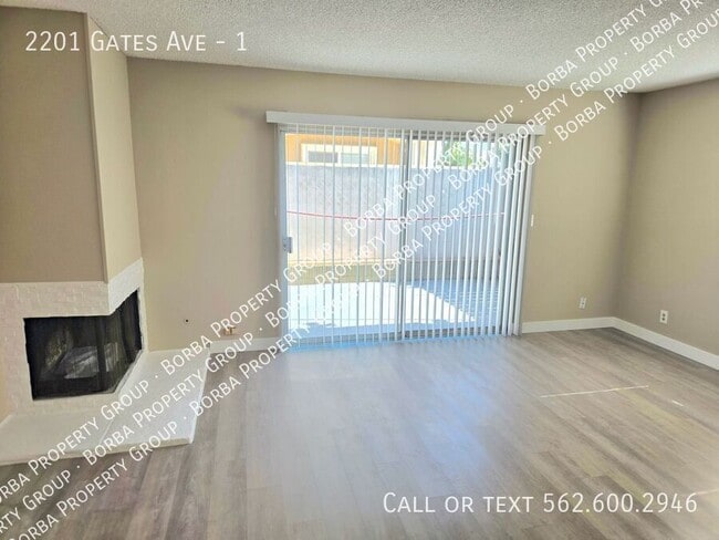 Photo - 2201 Gates Ave