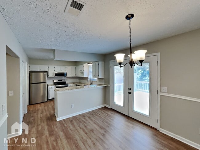383 Huntington Ridge Dr
