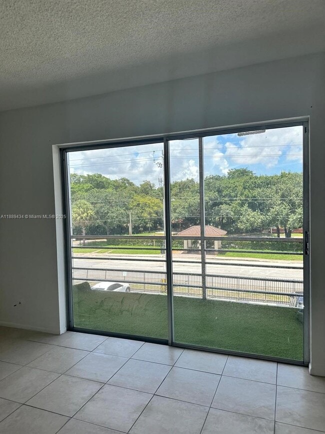 Photo - 4848 NW 24th Ct Unit 309