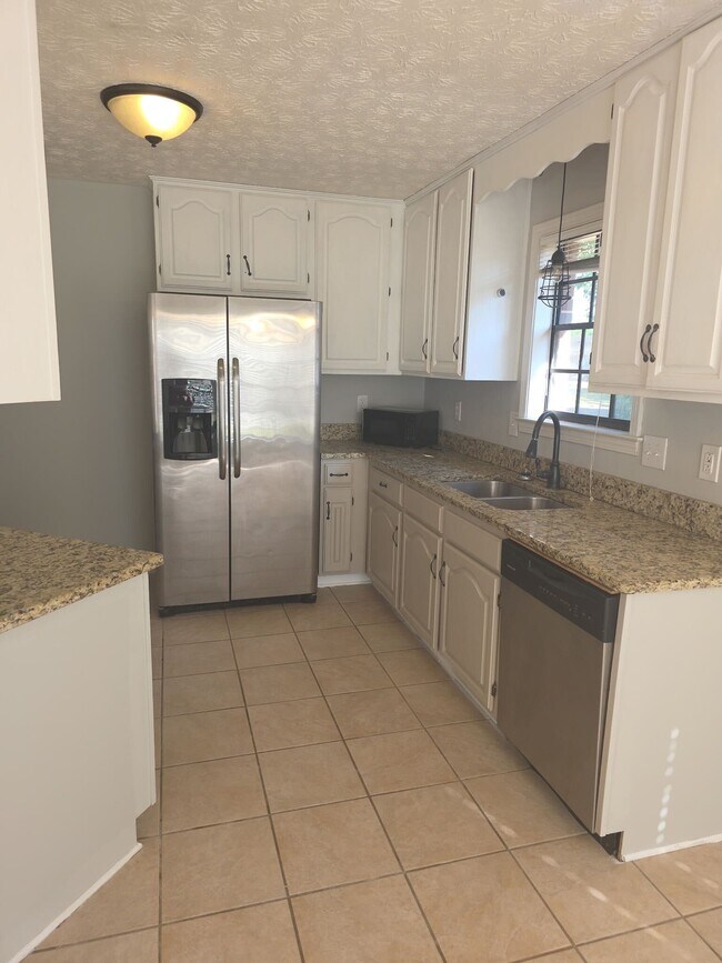 Photo - 7136 Breckenridge Dr