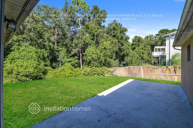 Photo - 4024 Half Moon Cir