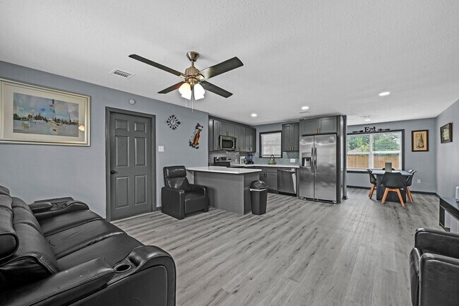 4406 Edison St Unit SI ID1603442P
