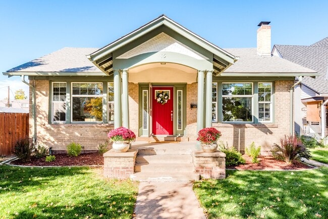 $0 DEPOSIT OPTION! WASH PARK, BRIGHT AND B... - $0 DEPOSIT OPTION! WASH PARK, BRIGHT AND B... House