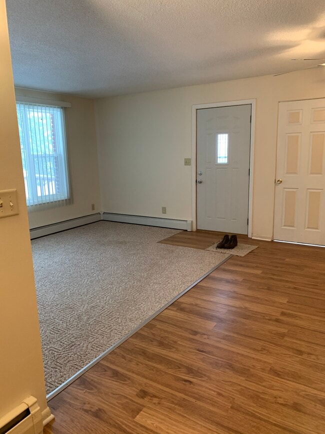 Pine Grove Apartments