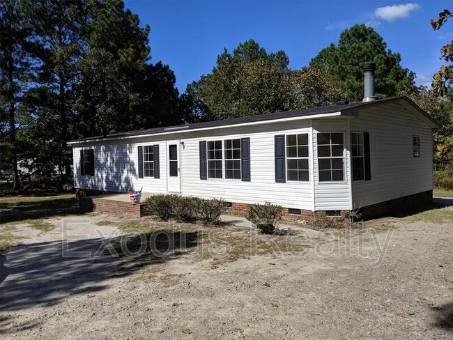 Photo - 475 Nicole Dr