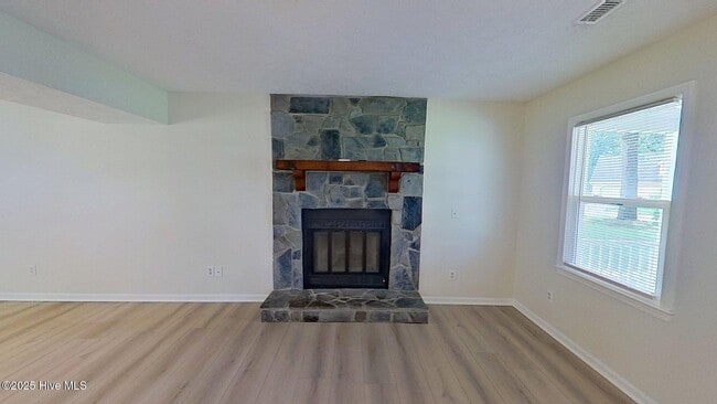 Building Photo - 102 Doughton Rd Rental