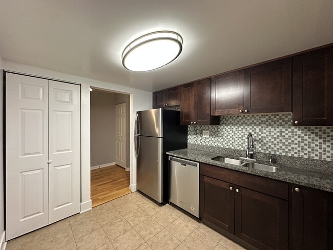 Photo - 525 N Quentin Rd Unidad 401