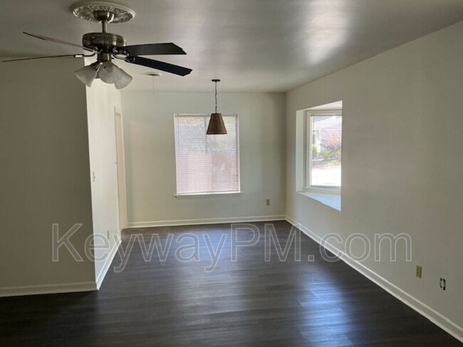 Photo - 3204 N Wimbledon Dr