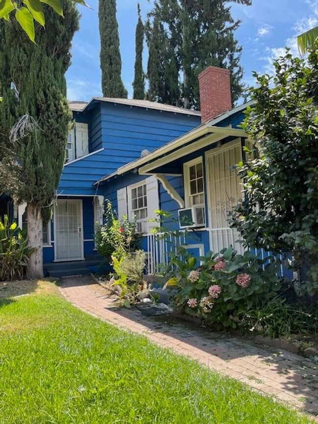 Building Photo - CWVA-6504 Unit 6504.5