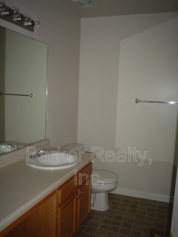 Photo - 6005 Namozine Ct