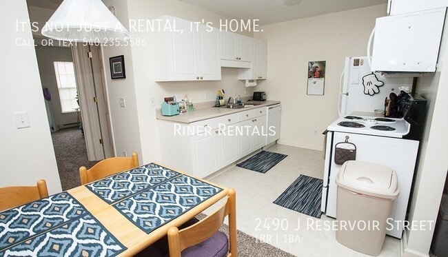 Photo - 2490 Reservoir St