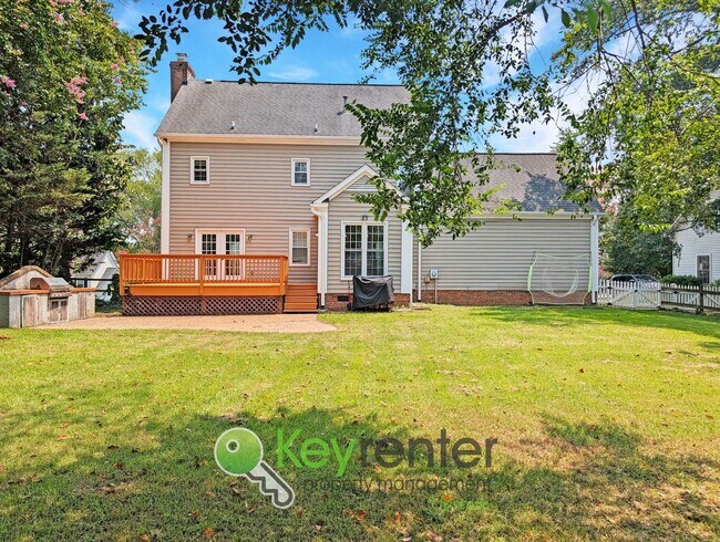 Photo - 316 Pelham Falls Dr