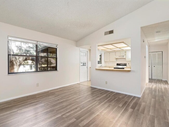 Photo - 533 E Curlew Pl Unit 533