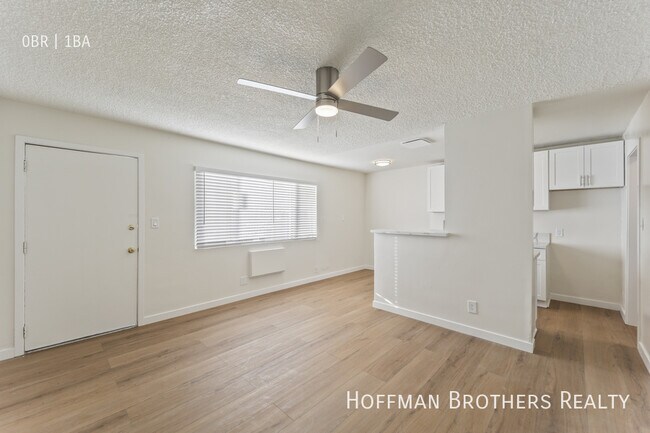 Photo - 14232 Sylvan St Unit 8