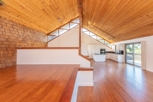 Building Photo - Iconic A-Frame Encinitas 4 Bed + Studio Sp... Rental