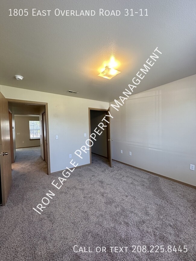 Photo - 1805 E Overland Rd